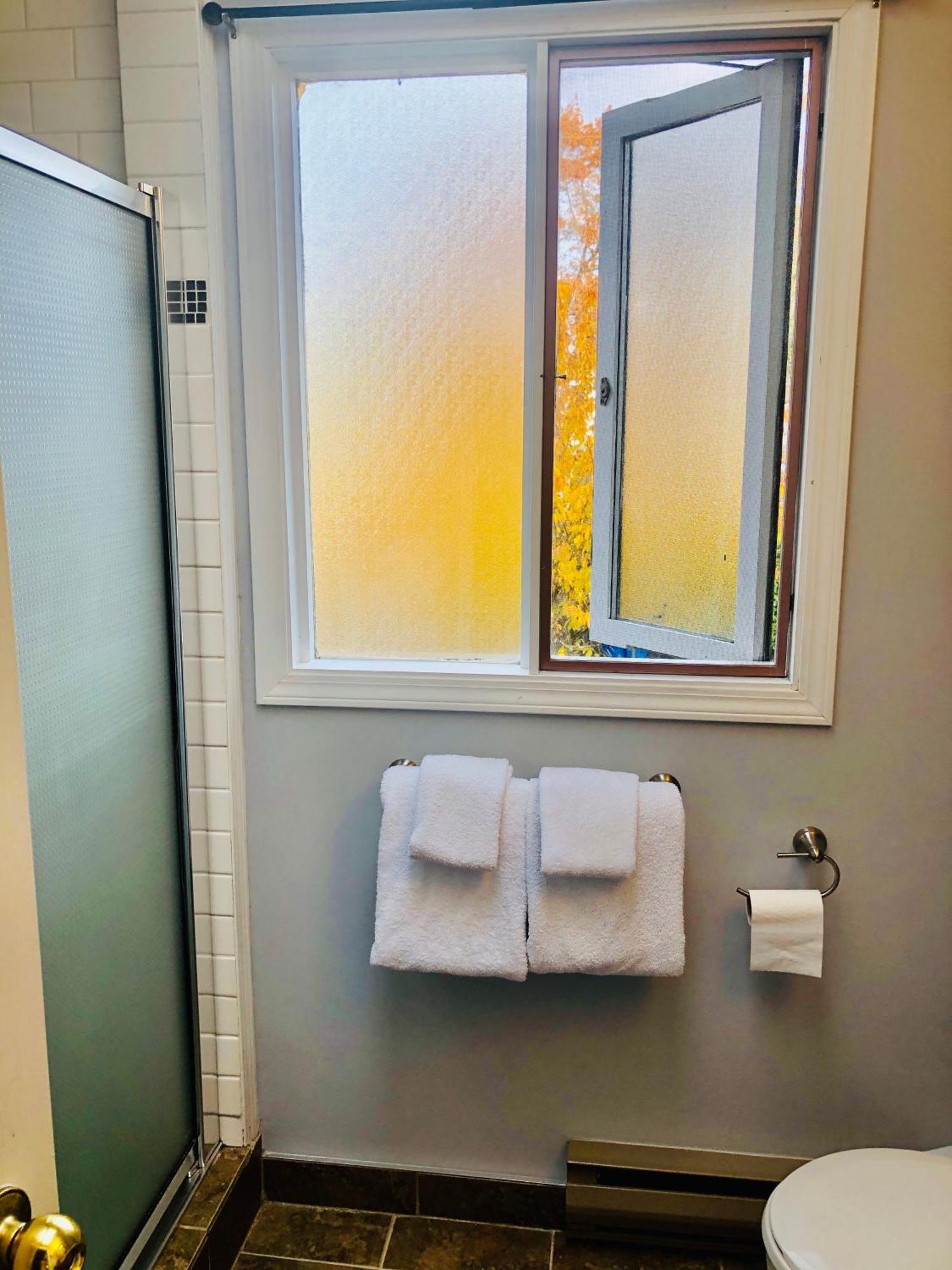 The Sunshine House-Free Parking Bed & Breakfast Vancouver Room photo